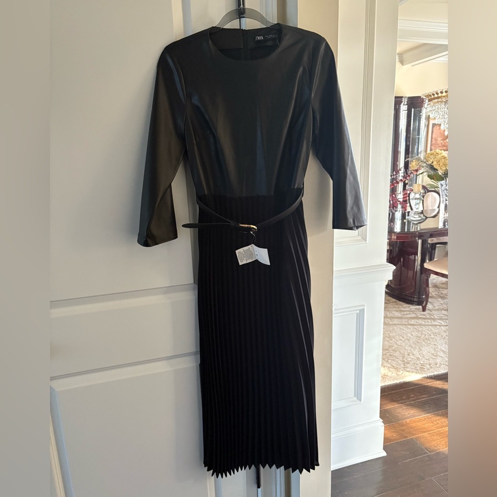 Zara Black Pleated Sheath Dress 3/4 Sleeve